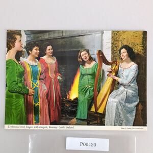 Trad Irish Singers Harpist Bunratty Castle Ireland John Hinde 1960s Postcard